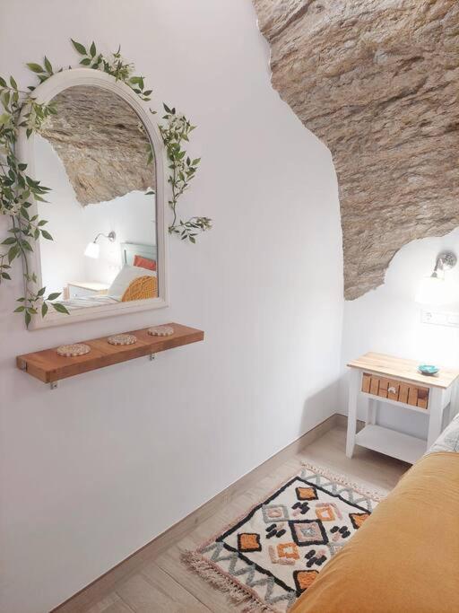 Casa Cueva La Luna Setenil De Las Bodegas Экстерьер фото